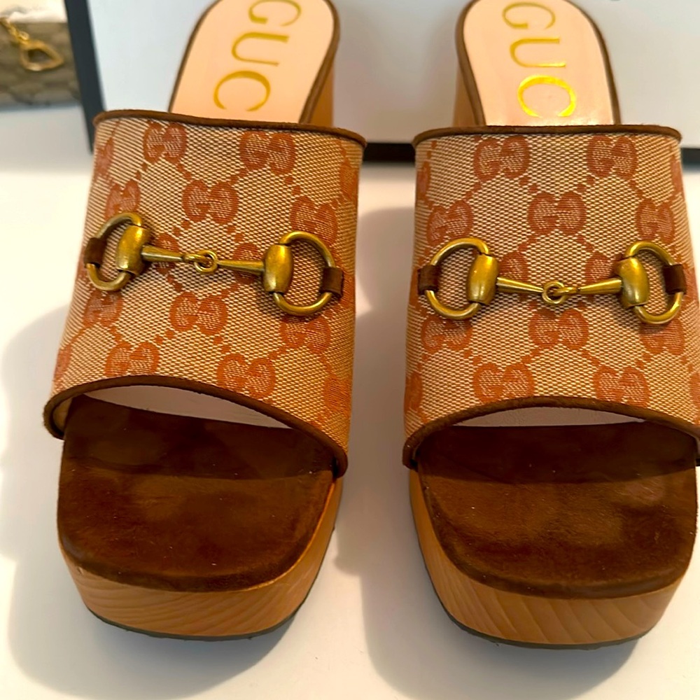 Gucci Houdini horsebit monogram platform mules